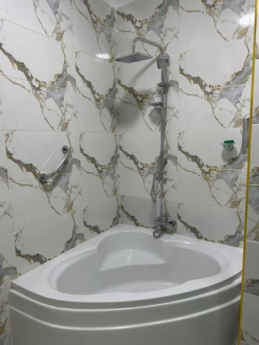 Appartement Skyline Luxury 5 Mins From Airport Caïro