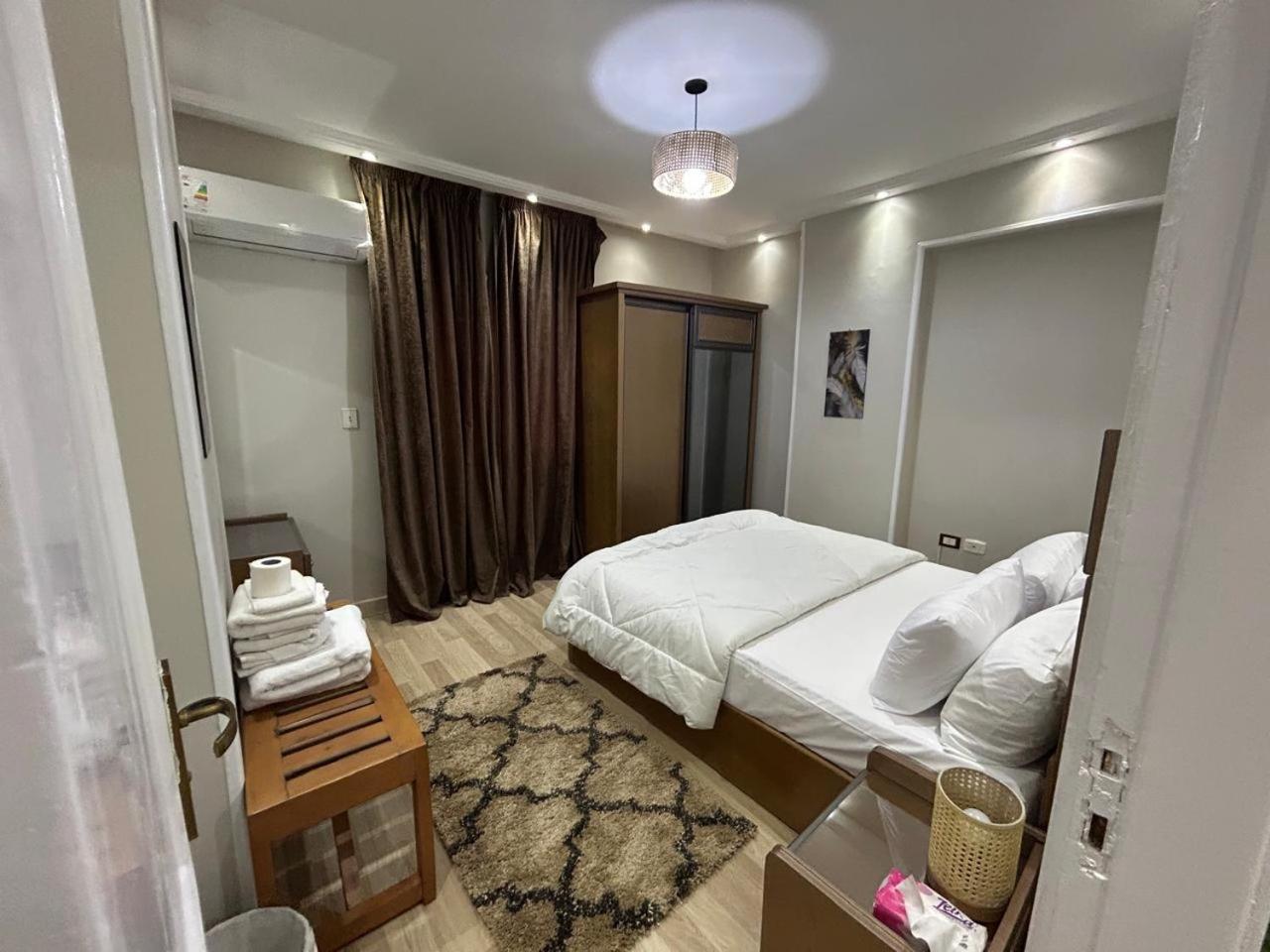 Skyline Luxury 5 Mins From Airport *